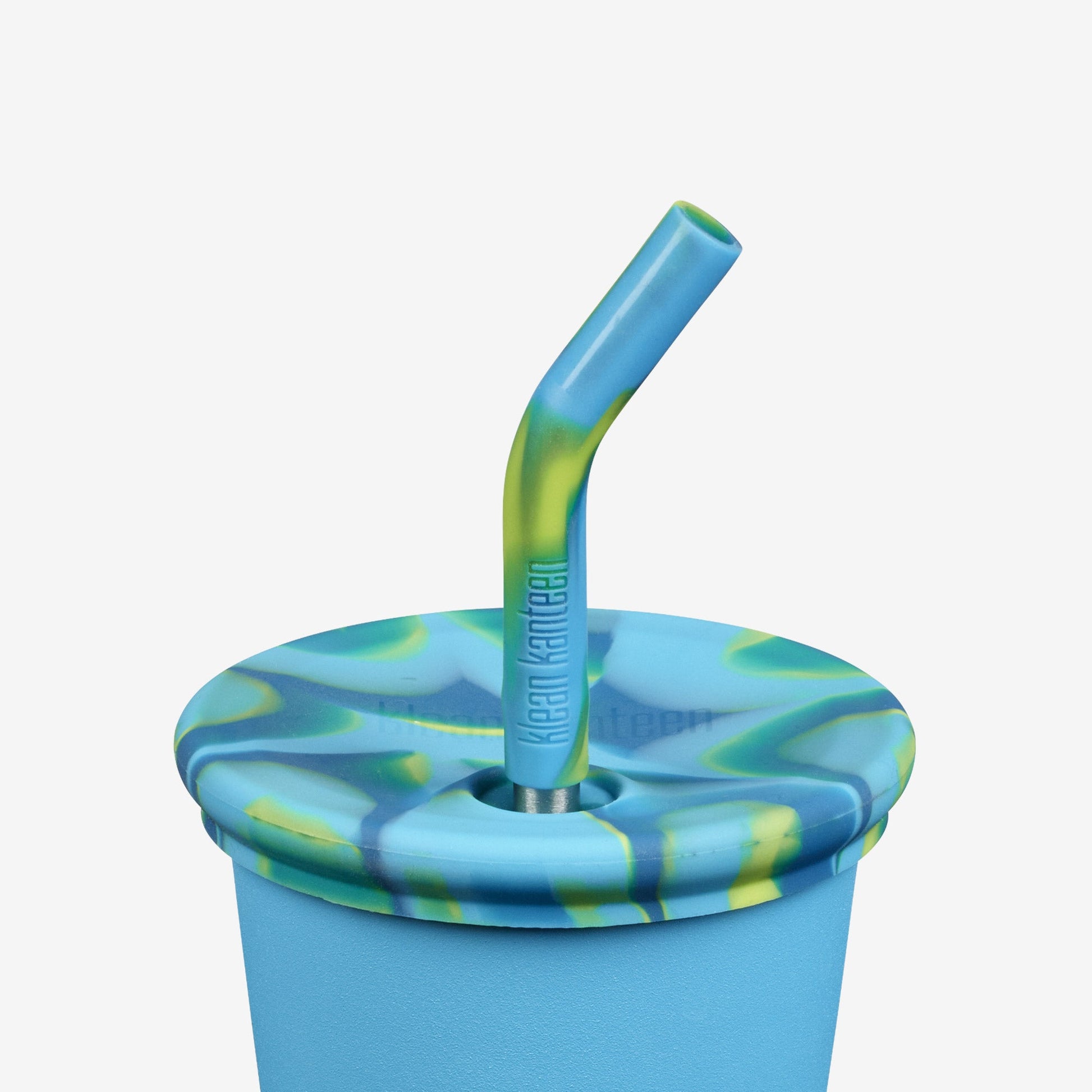 kid-s-cup-straw-lid-2-pack-x3 10oz_Kid_Cup_HawaiianOcean_CloseUp_17af87f2-930a-4334-802c-8f29518f291a.jpg