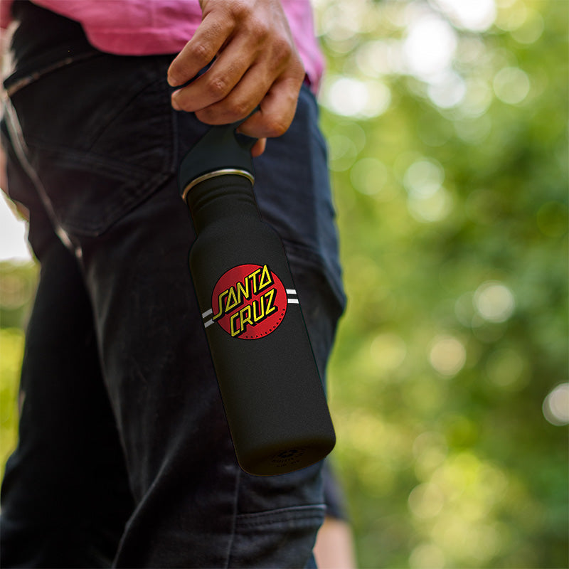 27oz-classic-with-flip-seal-sport-cap-santa-cruz-d9 27oz_classic_water_bottle_santacruz_dot_hand_square.jpg