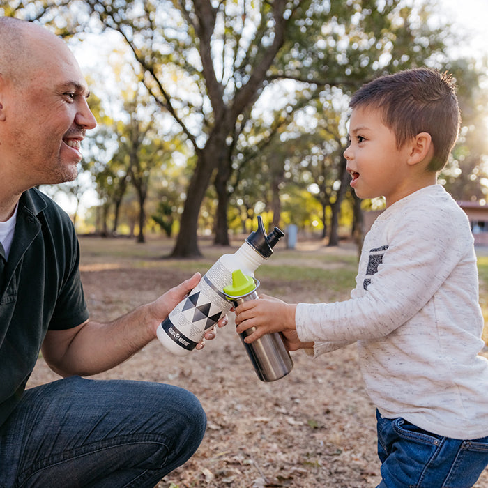 classic-kid-sippy-cap-j2 K12CNSIPPY-BS-sippy_cap_dad_lifestyle.jpg