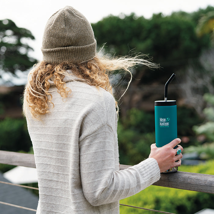 tkwide-straw-cap-n8 K20TKWPCC-EB-20pz-bottle-straw-cap_lifestyle.jpg