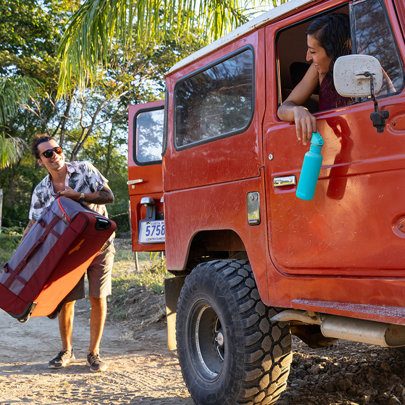 18oz-classic-with-flip-seal-sport-cap-v4 classic_18oz_flip_seal_baltic_jeep_packing_window_square.jpg