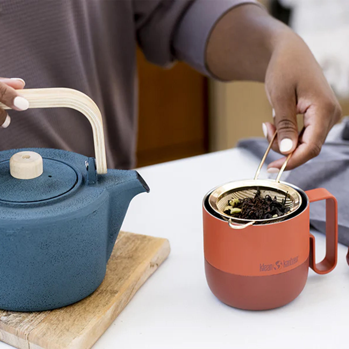 14oz-rise-mug-sale-n0 coffee_tea_seep_rise_mug_square.jpg
