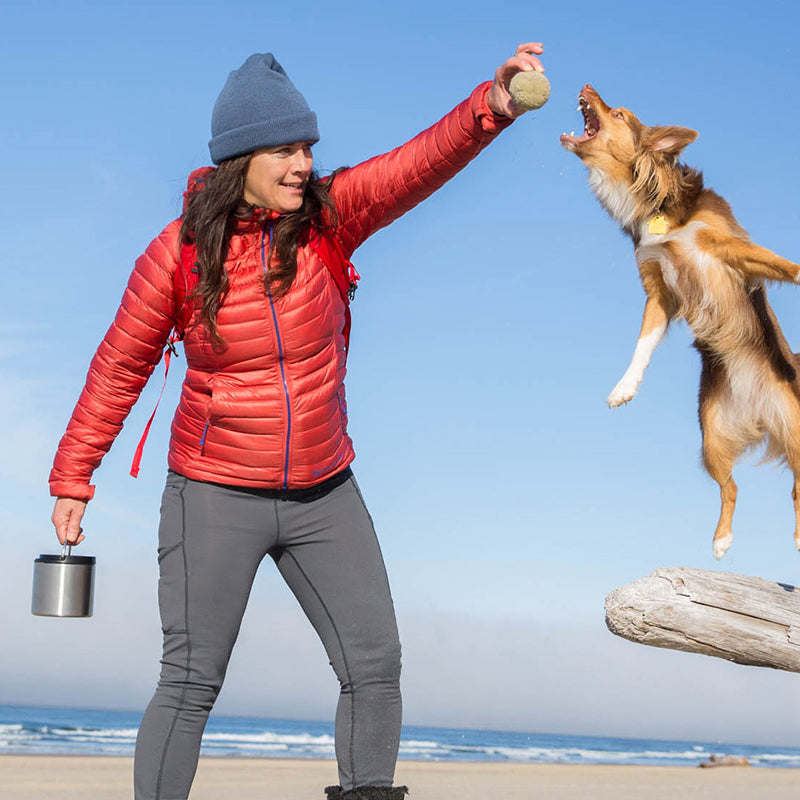 32oz-tkcanister-food-container-a9 food_canister_32oz_girl_beach_dog_jump_square.jpg