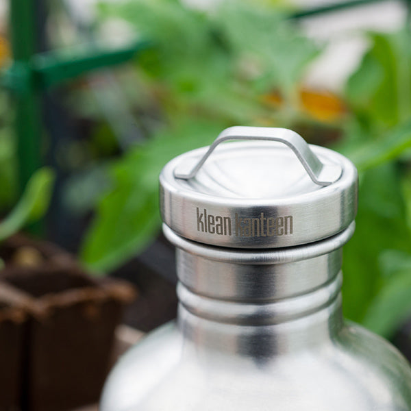 classic-steel-loop-cap-g5 stainless_cap_garden_lifestyle.jpg